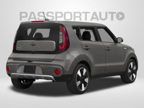 Used 2017 Kia Soul + FWD image 2
