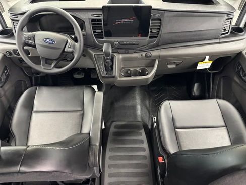 New 2026 Ford Transit 250 148 Medium Roof RWD image 2