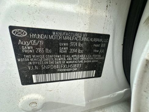 Used 2020 Hyundai Elantra Limited w/ Ultimate Package 03 FWD image 13
