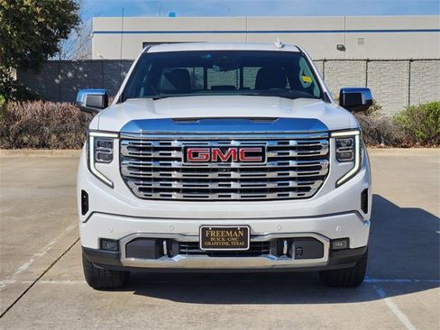 Used 2023 GMC Sierra 1500 Denali w/ Technology Package image 2