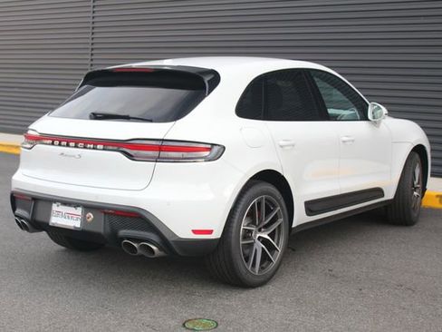 New 2025 Porsche Macan S image 8