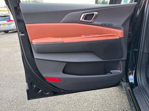 New 2026 Kia Carnival EX image 19