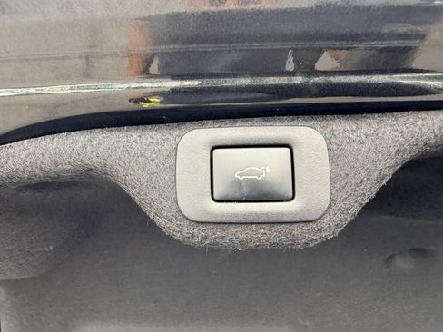 Used 2020 Lexus ES 300h w/ Accessory Package 2 FWD image 35