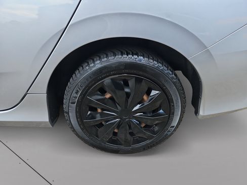 Used 2018 Honda Civic LX image 14