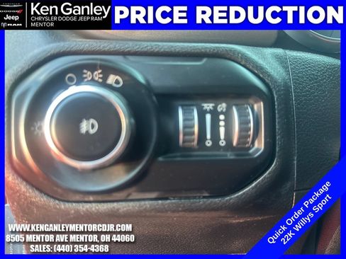 Used 2020 Jeep Wrangler Sport AWD/4WD image 12