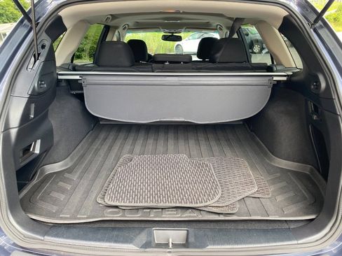 Used 2017 Subaru Outback 2.5i Premium AWD/4WD image 27