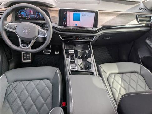 New 2026 Volkswagen Atlas SEL Premium R-Line image 12