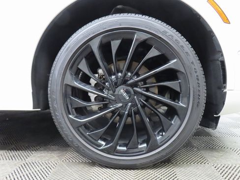 Used 2023 Lincoln Aviator Reserve w/ Equipment Group 201A image 8