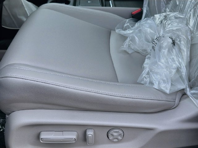 New 2027 Honda Odyssey EX-L image 17