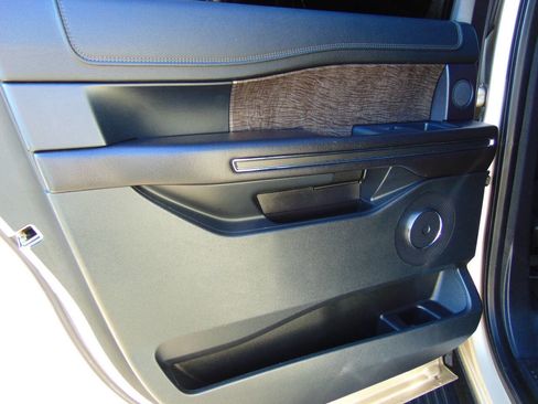 Used 2018 Ford Expedition Max Limited w/ Equipment Group 302A image 48