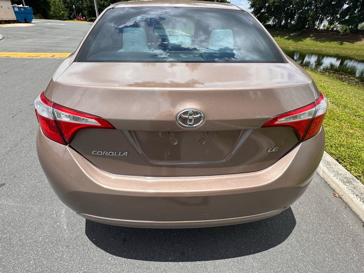 Used 2016 Toyota Corolla LE FWD image 17