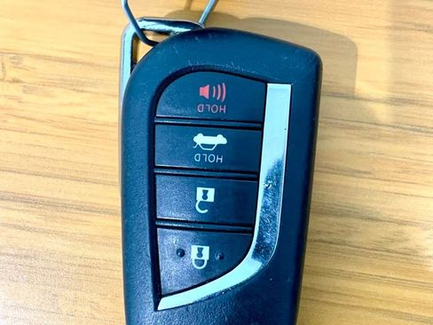 Used 2023 Toyota Camry SE FWD image 51
