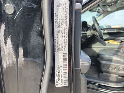 Used 2021 Jeep Grand Cherokee L Limited w/ Luxury Tech Group II image 35