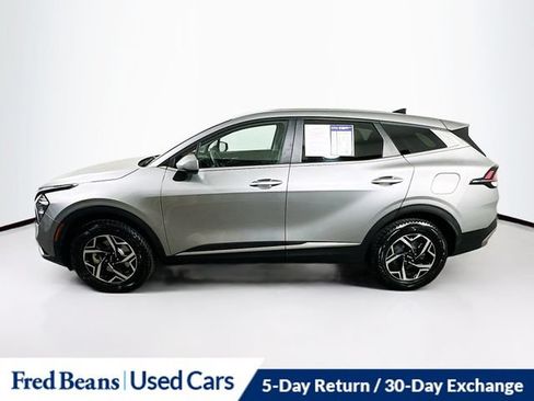 Used 2023 Kia Sportage LX AWD/4WD image 7
