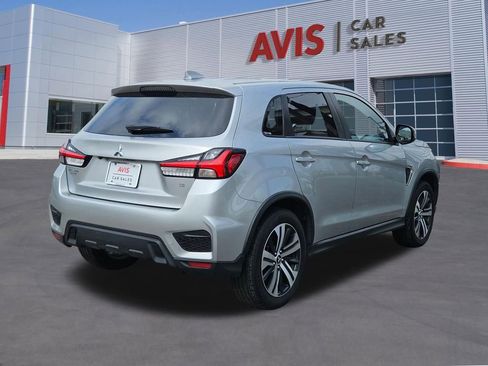 Used 2025 Mitsubishi Outlander Sport SE AWD/4WD image 6