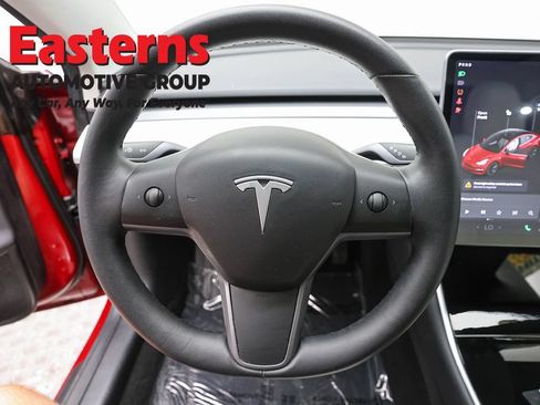Used 2019 Tesla Model 3 Standard Range Plus RWD image 10
