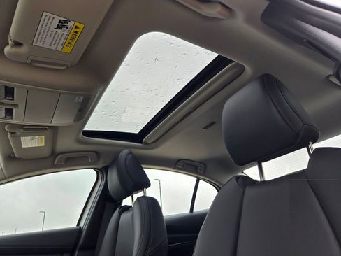 New 2026 MAZDA MAZDA3 2.5 Turbo Sedan w/Premium Plus image 18