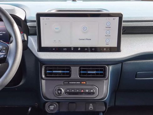 Used 2025 Ford Maverick XLT w/ Equipment Group 302A image 12