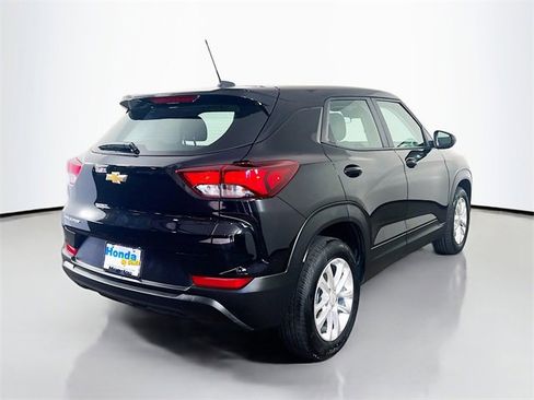 Used 2024 Chevrolet TrailBlazer LS image 8