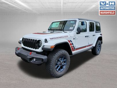 New 2026 Jeep Wrangler Unlimited Sport w/ Dual Top Group