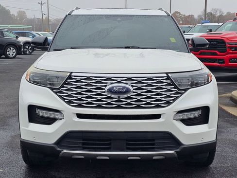 Used 2020 Ford Explorer Platinum w/ Premium Technology Package image 4