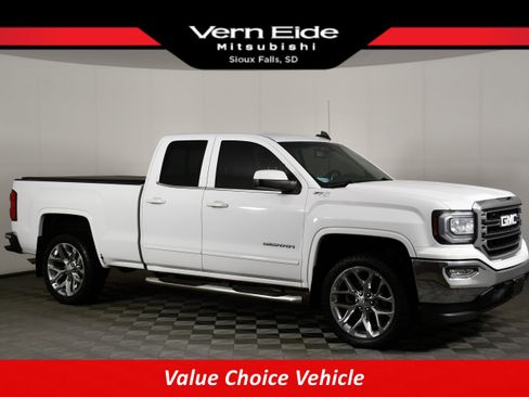 Used 2018 GMC Sierra 1500 SLE w/ SLE Value Package AWD/4WD image 1