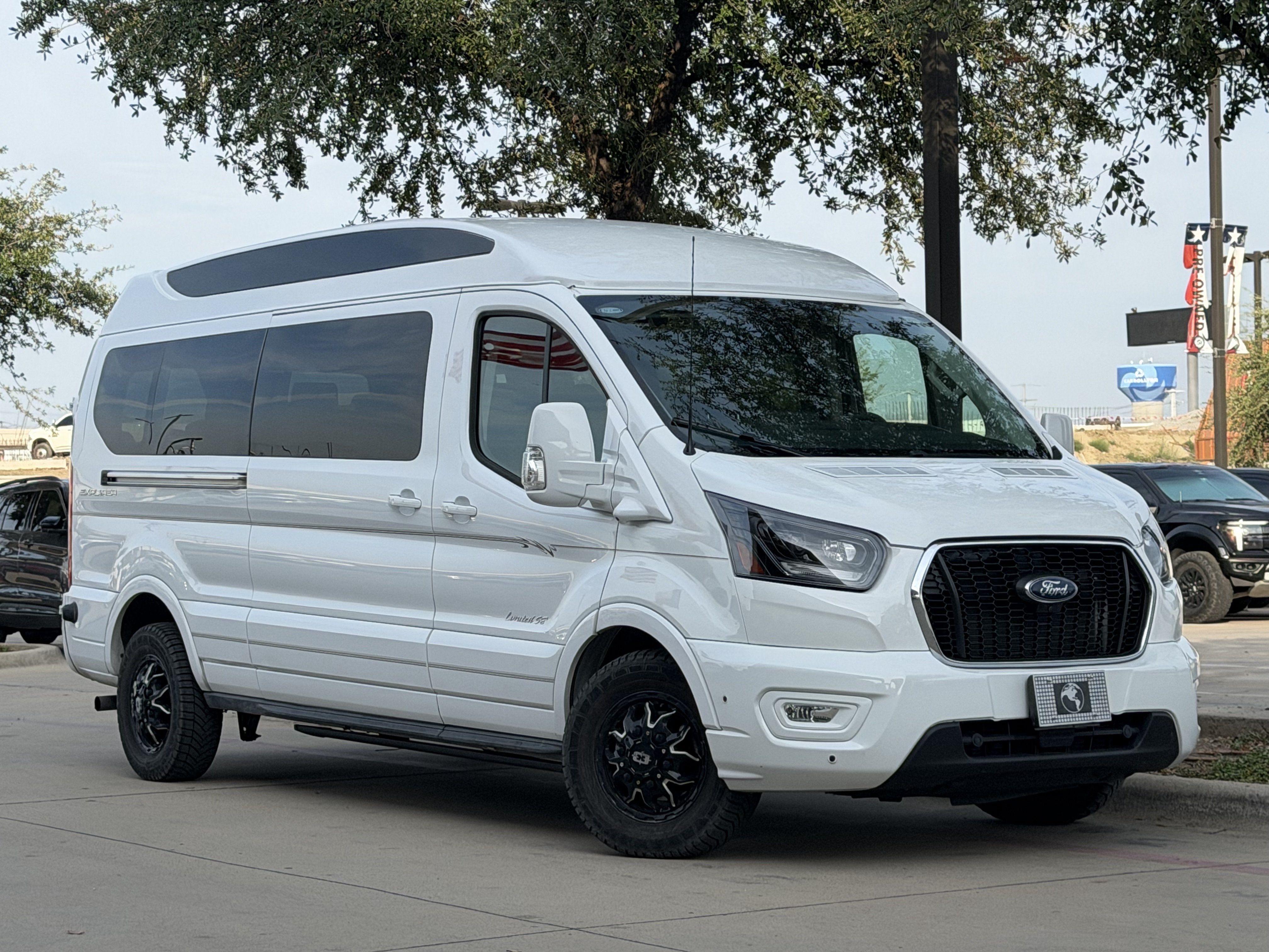Used 2024 Ford Transit 150 Low Roof AWD image 2