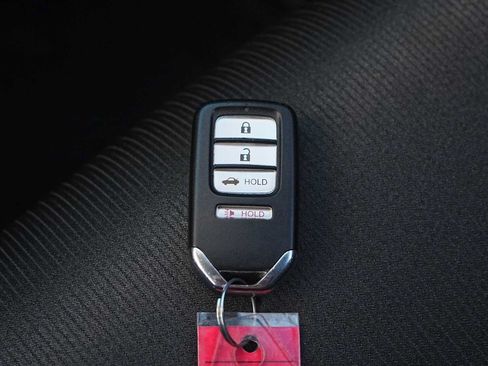 Used 2022 Honda Accord Sport image 28