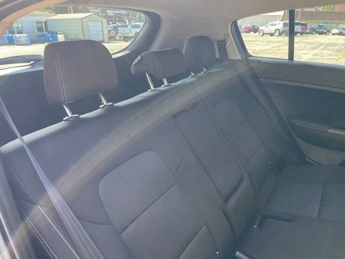 Used 2022 Kia Sportage LX AWD/4WD image 30