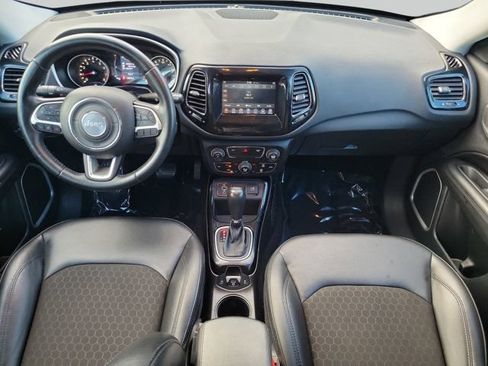 Used 2021 Jeep Compass Latitude FWD image 11