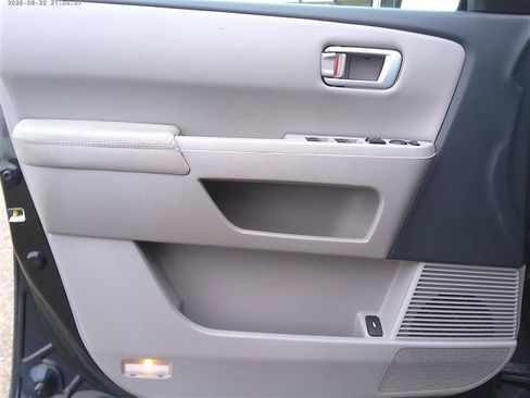 Used 2012 Honda Pilot EX-L image 19