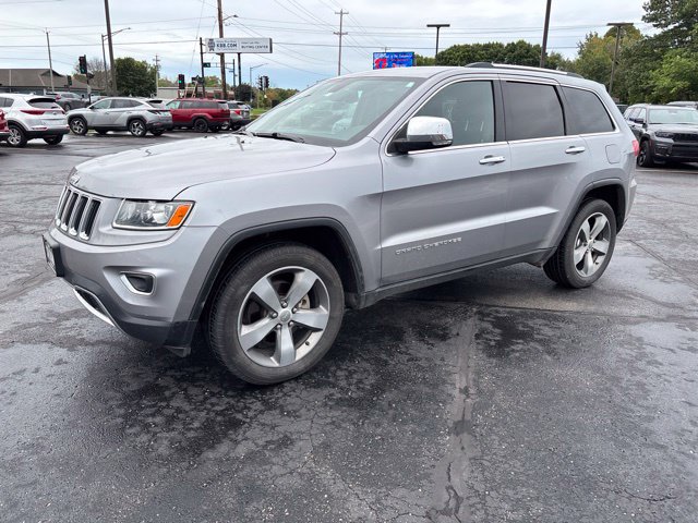 Used 2015 Jeep Grand Cherokee Limited AWD/4WD image 2