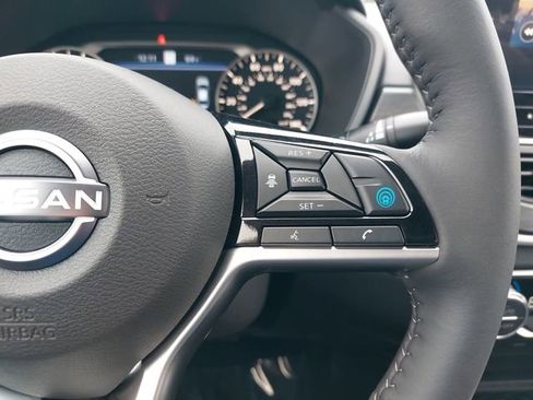 New 2025 Nissan Altima 2.5 SL FWD image 15