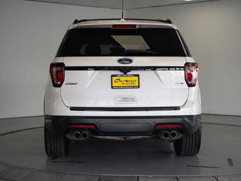 Used 2018 Ford Explorer Sport AWD/4WD image 6