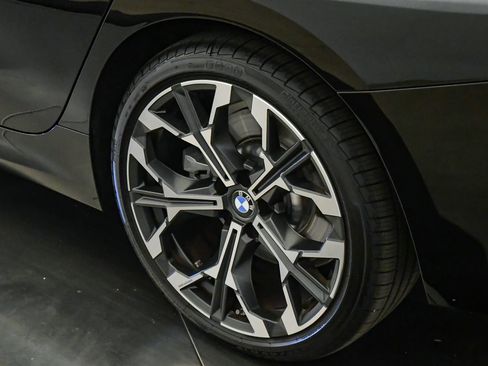Used 2026 BMW 330i Sedan w/ Premium Package RWD image 11