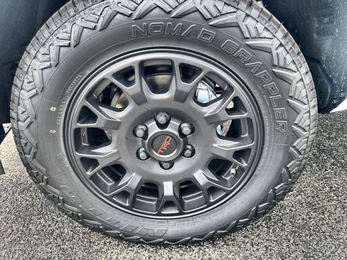 New 2025 Toyota Tacoma SR5 image 19