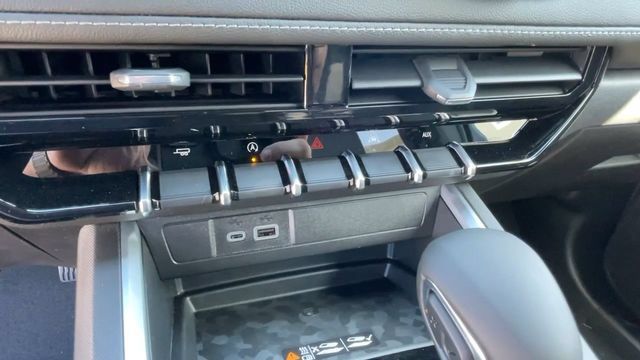 New 2026 Chevrolet Colorado LT w/ LT Convenience Package RWD image 18