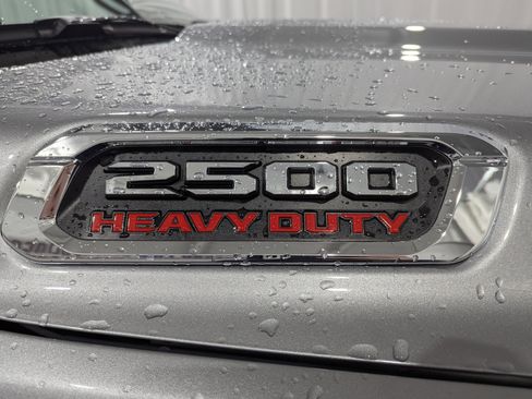 Used 2024 RAM 2500 Big Horn w/ Safety Group image 7