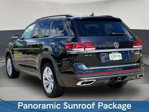 Used 2023 Volkswagen Atlas SE w/ Panoramic Sunroof Package AWD/4WD image 5