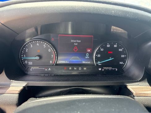 Used 2020 Ford Explorer Limited RWD image 11