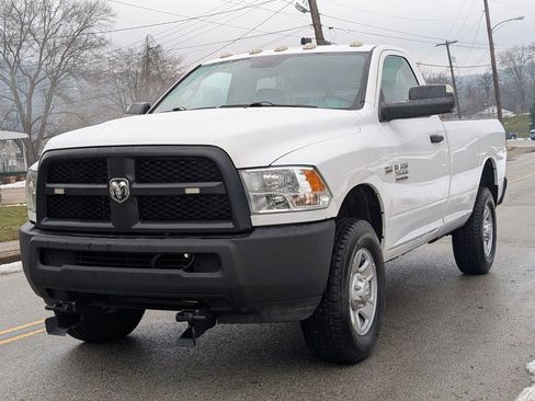 Used 2016 RAM 3500 Tradesman w/ Power & Remote Entry Group image 12