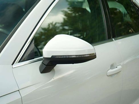 Used 2023 Audi A4 2.0T Premium Plus image 60