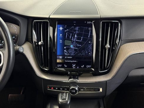 Used 2021 Volvo XC60 T6 Inscription image 20