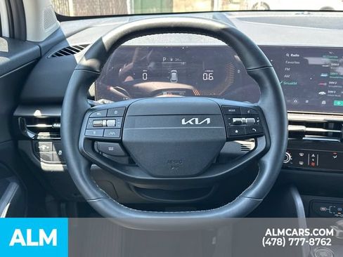 Used 2026 Kia Sportage LX FWD image 28