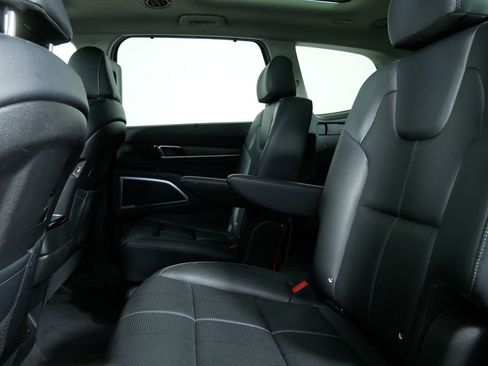 Used 2022 Kia Telluride SX w/ Nightfall Edition Package image 16