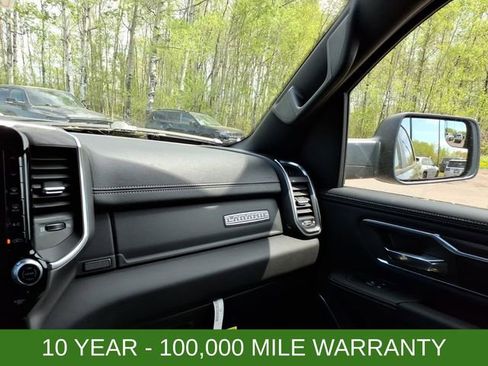 New 2026 RAM 1500 Laramie w/ Sport Appearance Package AWD/4WD image 15