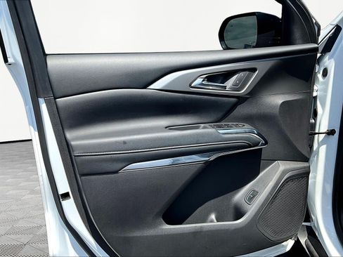 Used 2026 Chevrolet Traverse LT w/ LPO, Floor Liner Package FWD image 20