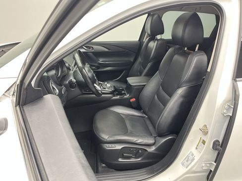 Certified 2023 MAZDA CX-9 Touring Plus image 8