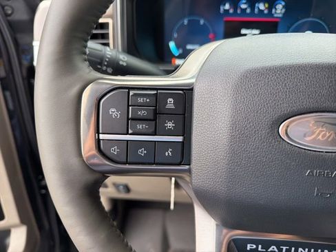 Used 2026 Ford F250 Platinum w/ Platinum Plus Package AWD/4WD image 23
