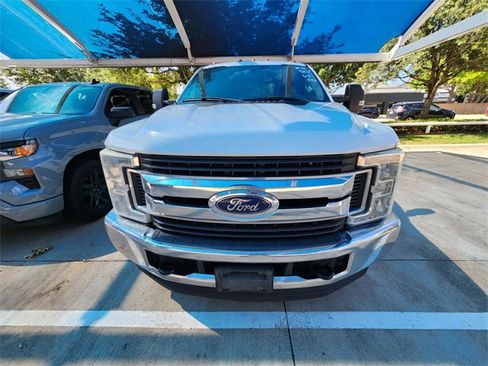 Used 2017 Ford F350 XL w/ STX Appearance Package AWD/4WD image 2
